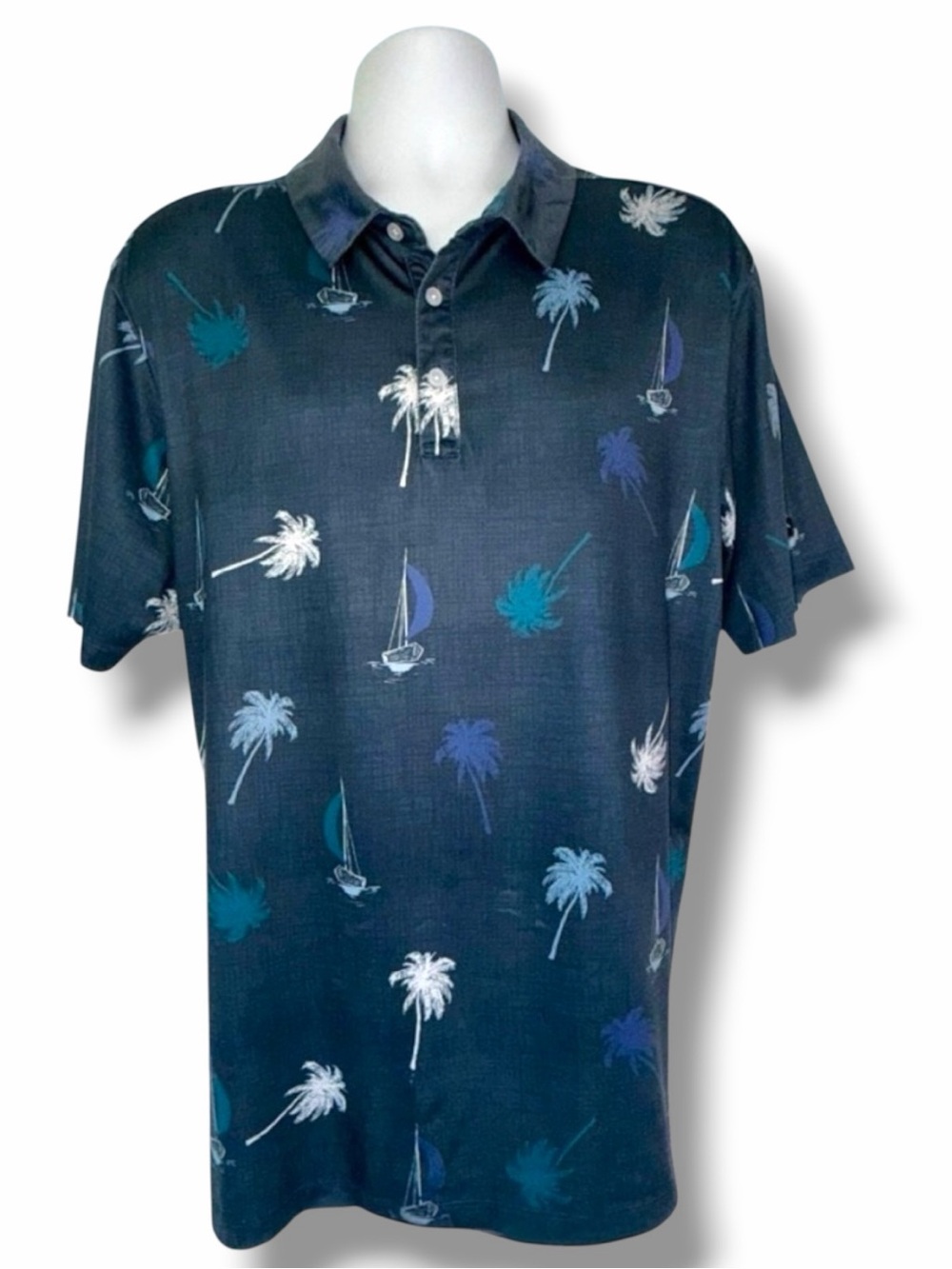 YATTA Golf Polo Men’s Size Large Style: Pura Vida Moisture Wicking Polo